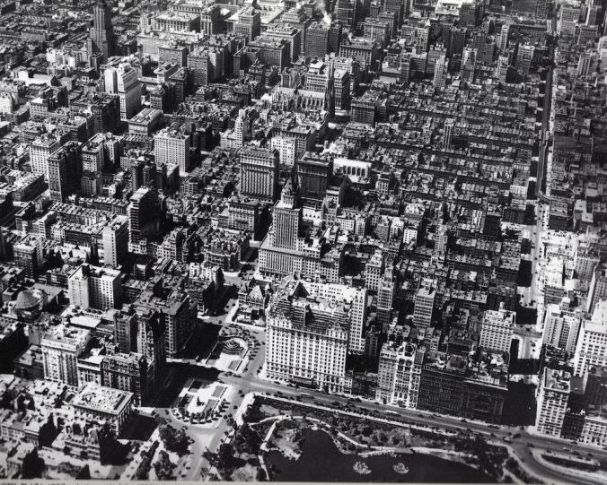 Aerial view of Midtown Manhattan, May 1925. The Plaza Hotel is in the foreground. The Empire State Building would not be constructed until 1931. 