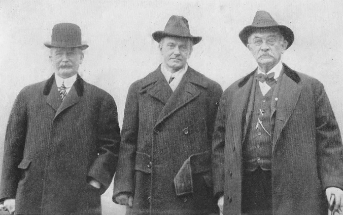 The Honorable John C. Hammond, President Calvin Coolidge and Judge Henry P. Field, attending a reunion of Amherst alumni. 