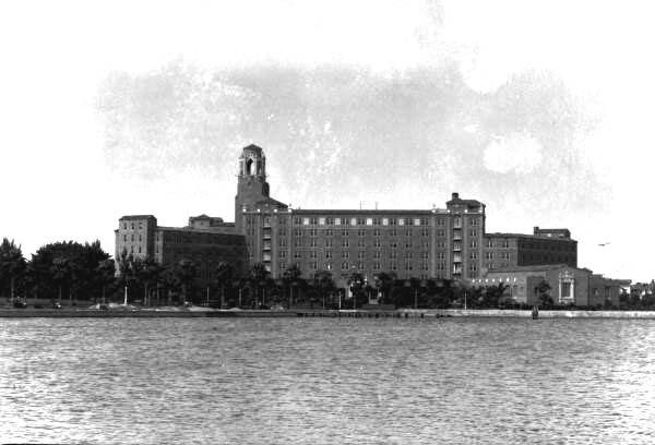Vinoy from yacht basin 1920s
