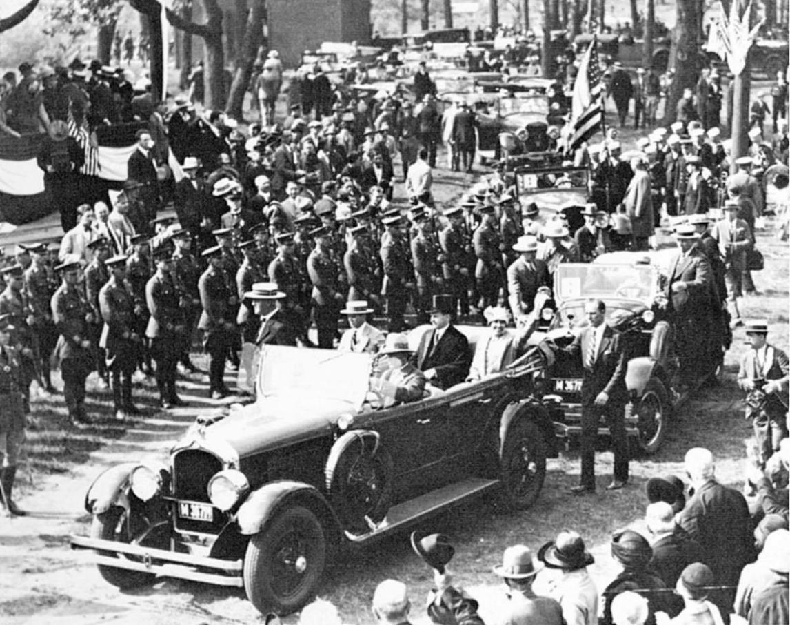 The Coolidges arrive in Hammond, Indiana, on Flag Day, June 14, 1927. 