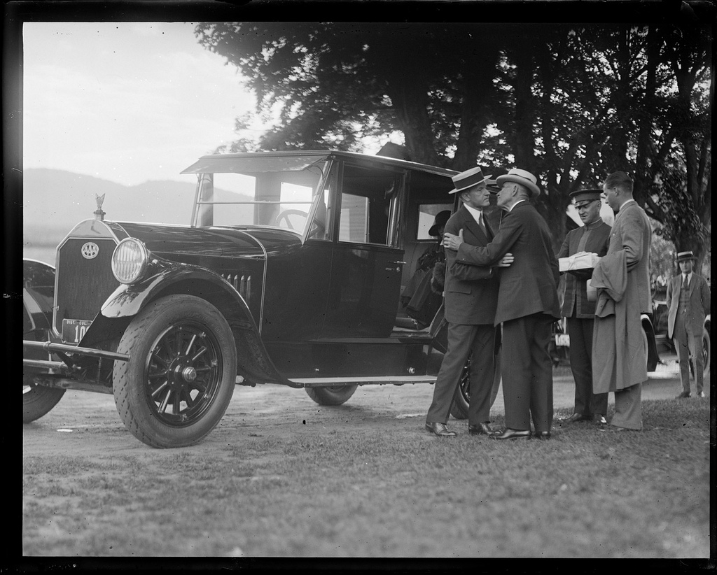 President Coolidge saying goodbye to his father, John. Courtesy of the Leslie Jones Collection. 